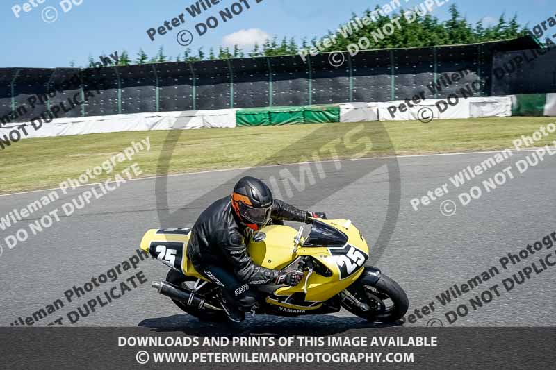 enduro digital images;event digital images;eventdigitalimages;mallory park;mallory park photographs;mallory park trackday;mallory park trackday photographs;no limits trackdays;peter wileman photography;racing digital images;trackday digital images;trackday photos